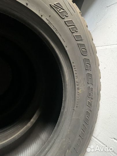 Bridgestone Blizzak DM-V1 285/60 R18