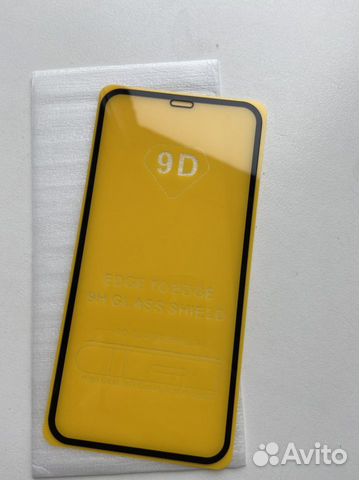 Защитное стекло на iPhone 11 и XR