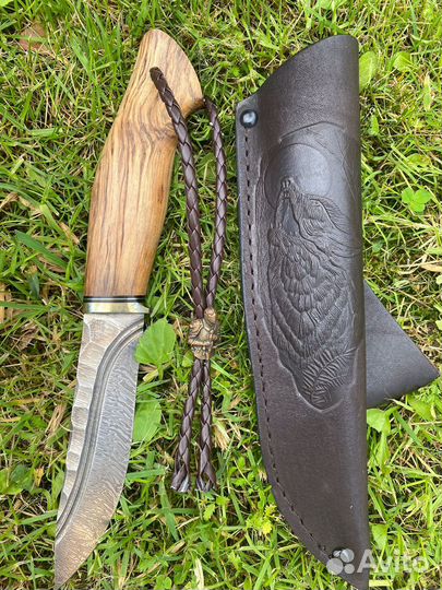 Нож из дамасской стали