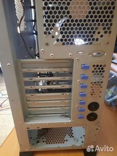 Корпус Big Tower для компьютера, сервера
