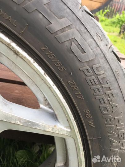 Kormoran Ultra High Performance 215/55 R17 98R