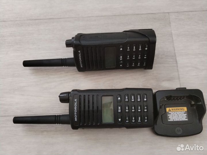 Рация Motorola XT665d