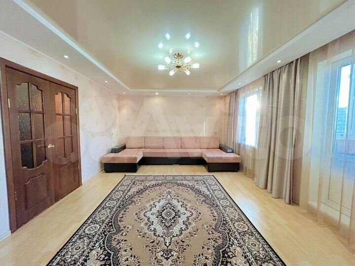 4-к. квартира, 119 м², 9/9 эт.