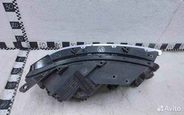 Фара левая Kia Sorento