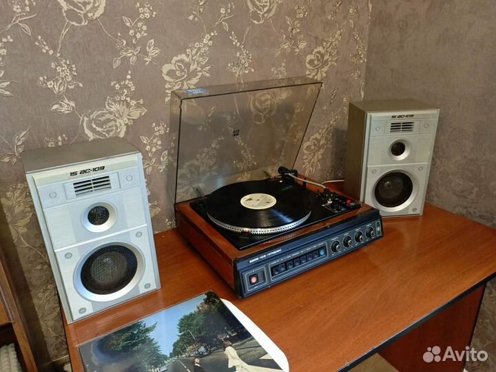 Проигрыватель пластинок 