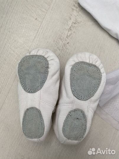 Купальник гимнастический белый 98р