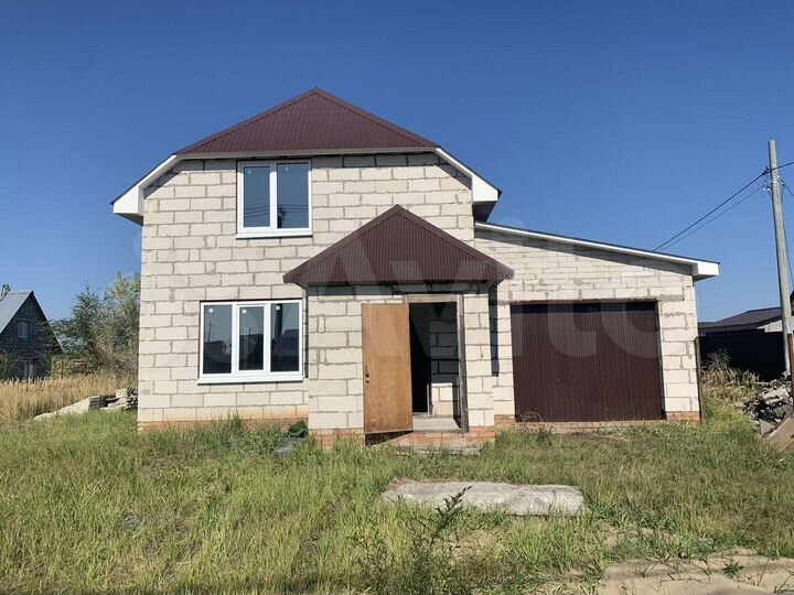 Дом 137 м² на участке 5 сот.