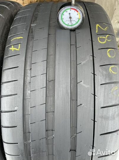 Michelin Pilot Super Sport 235/35 R19