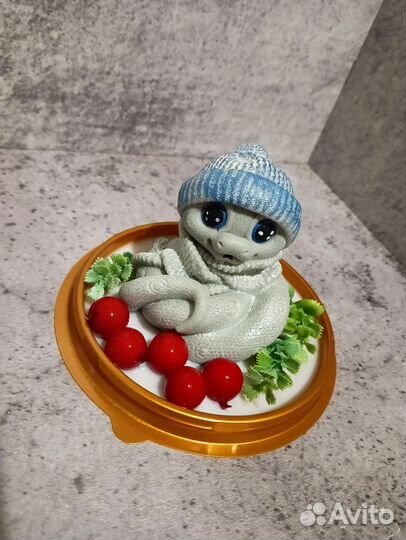 Символ нового года змея из мыла