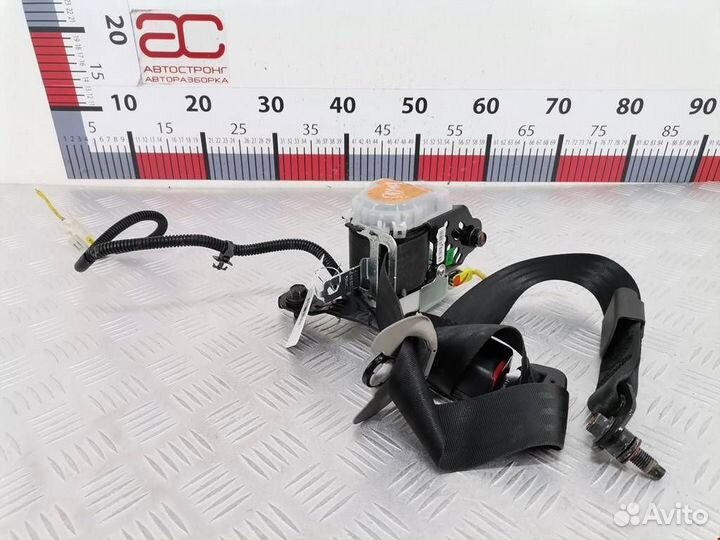 Ремень безопасности передний правый Hyundai i30 GD