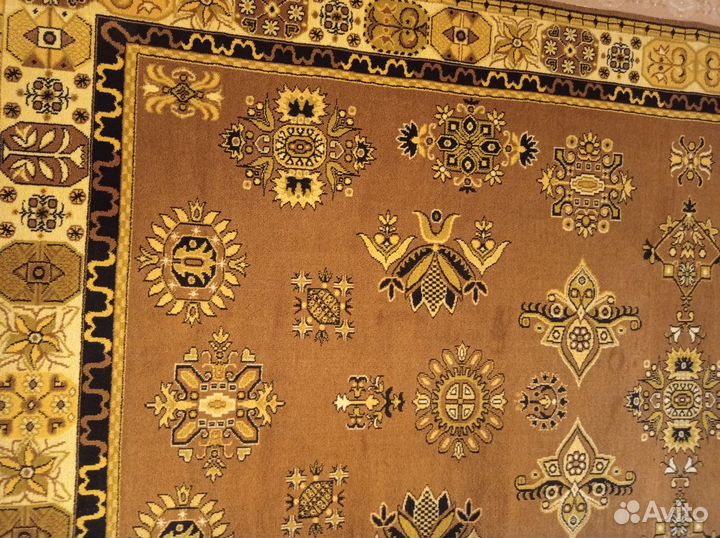 Ковер жаккардовый Литва