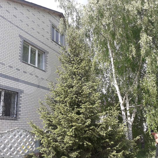 Дом 360 м² на участке 10 сот.