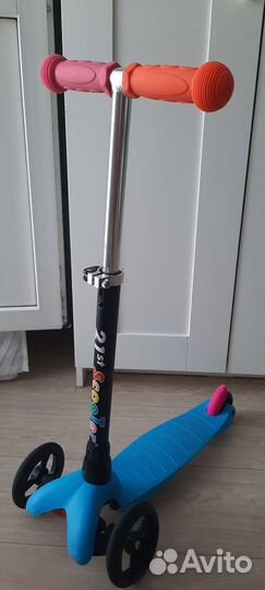 Самокат трехколесный 21st scooter