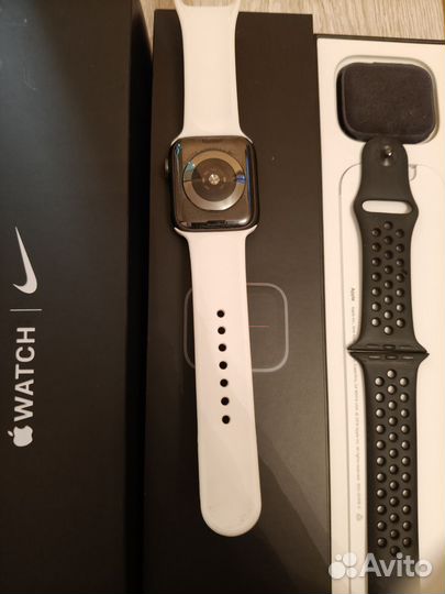 Часы apple watch 5 44 mm nike