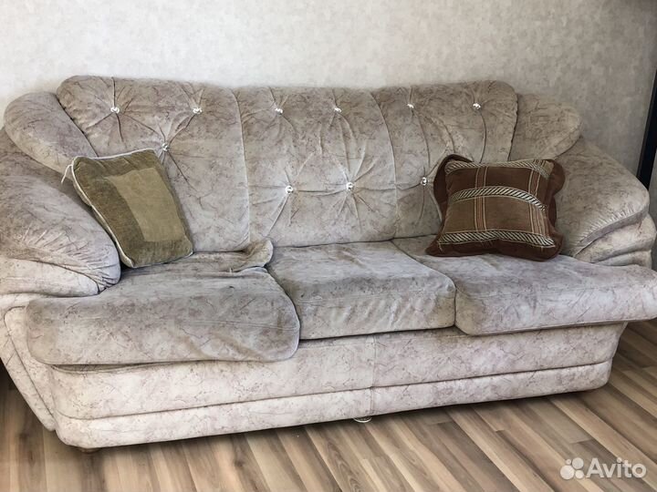 Диван и 2 кресла