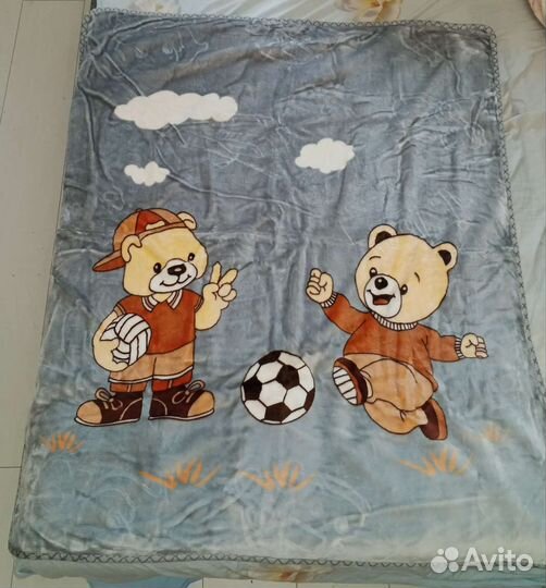 Конверт на выписку, плед, одеяло и бортики