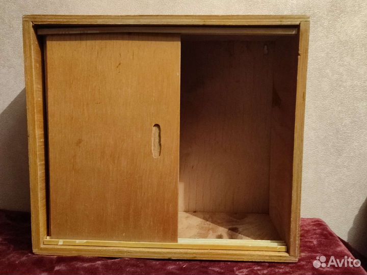 Полка навесная, аптекарский шкафчик, СССР, дерево
