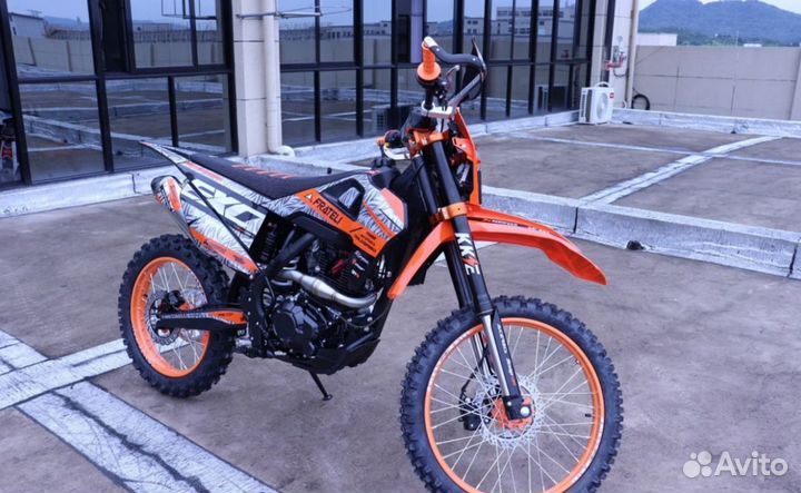 Кроссовый мотоцикл frateli EXC CB300RL KKE