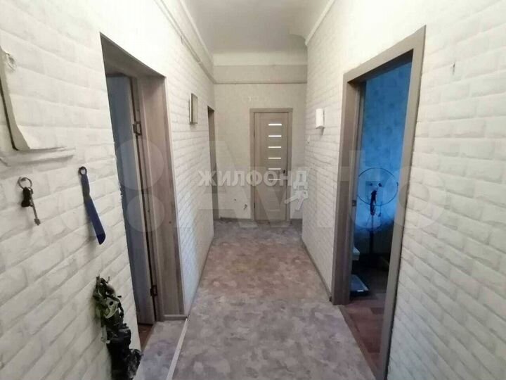 3-к. квартира, 60,5 м², 1/3 эт.