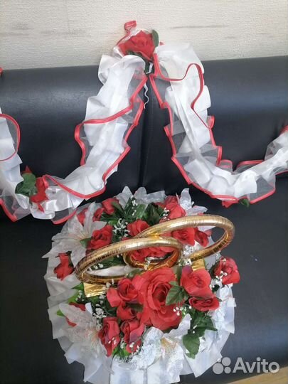 Кольца свадебные на автомобиль