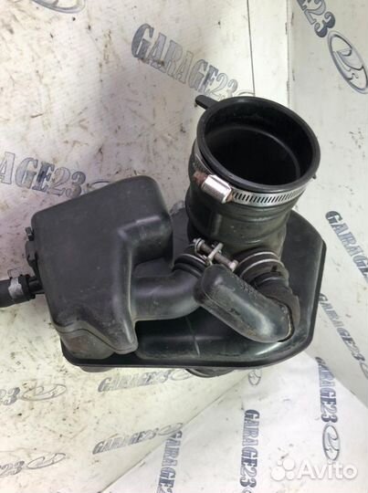 Воздухозаборник Nissan Murano z50