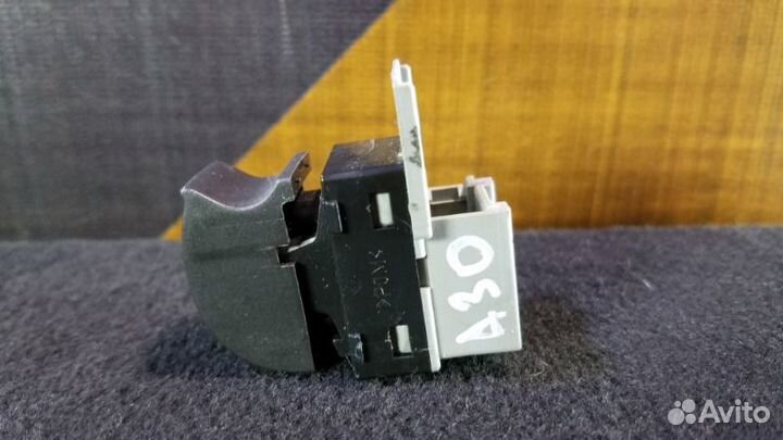 Кнопка стеклоподъемника Audi Allroad C5 BES 2003