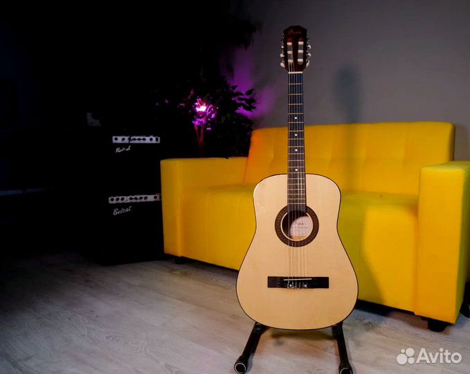 Гитара классическая