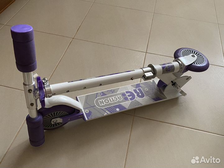 Самокат 2х колесный Reaction