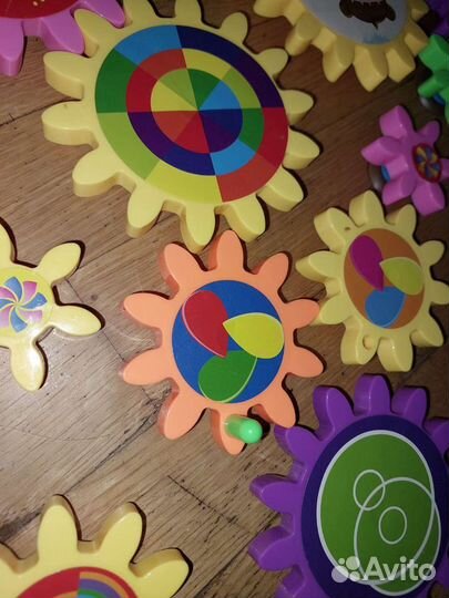 Игрушка шестеренки-калейдоскоп