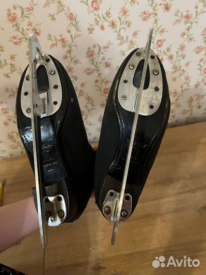 Фигурные коньки risport dance 275