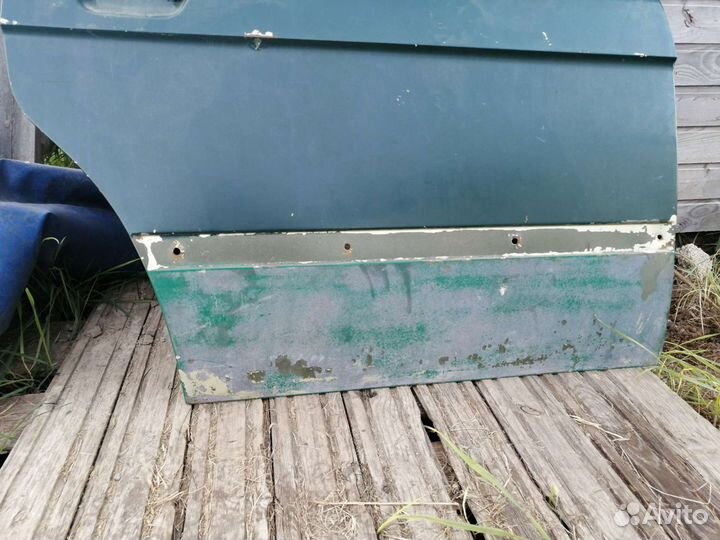 Бмв е12 задняя R дверь