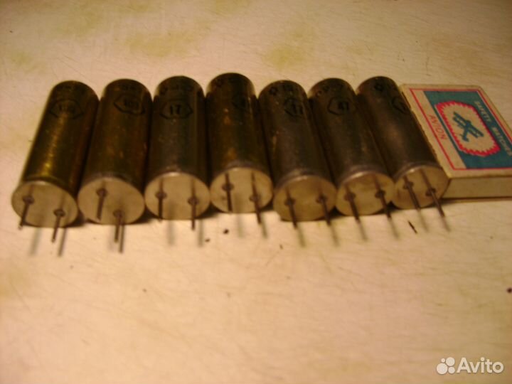 Кварцевый резонатор