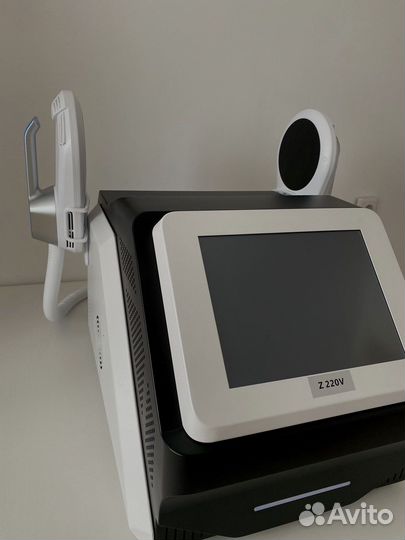 Аппарат для коррекции фигуры EMS Skulpt Slim