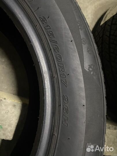 Nexen Winguard Sport 215/60 R17