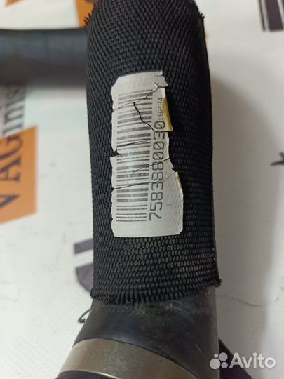 Патрубок системы охлаждения передний Bmw F10 3.0