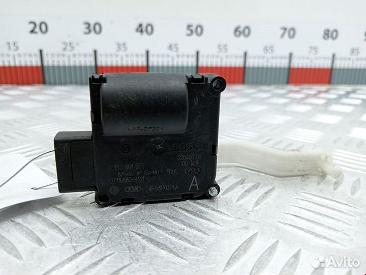 Электропривод Audi A6 4F/C6 2005 4F0820511A