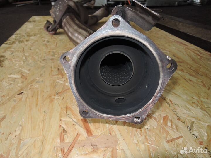 Приемная труба левая Porsche Cayenne 2003-2010