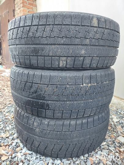 Bridgestone Blizzak VRX 225/45 R17 91S