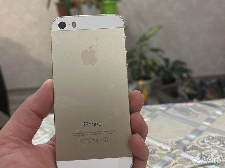 iPhone 5S, 16 ГБ