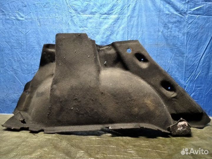 Обшивка багажника боковая задняя левая Renault