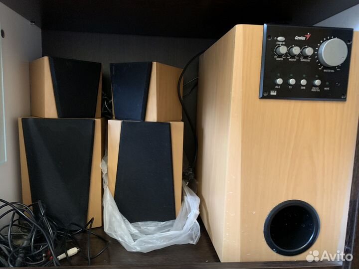 Колонки б/у для компьютера genius