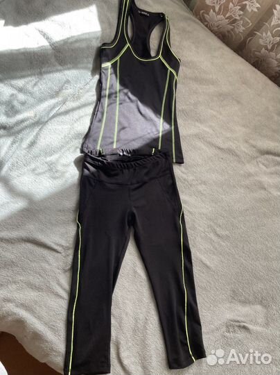 Спортивный костюм