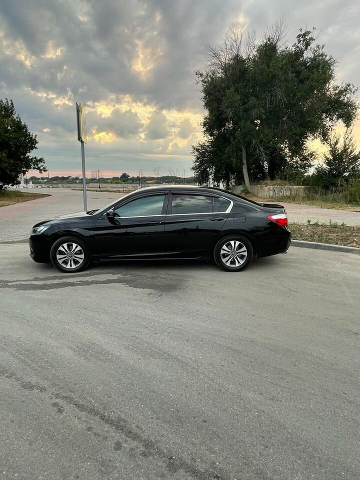 Honda Accord: фото владельца