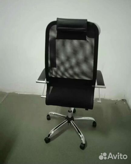 Кресло компьютерное Метта сетка