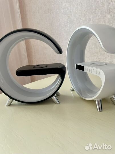 Смарт ночник (зарядник, колонка, часы, ночник)