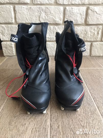 Лыжные коньковые ботинки rossignol 42р