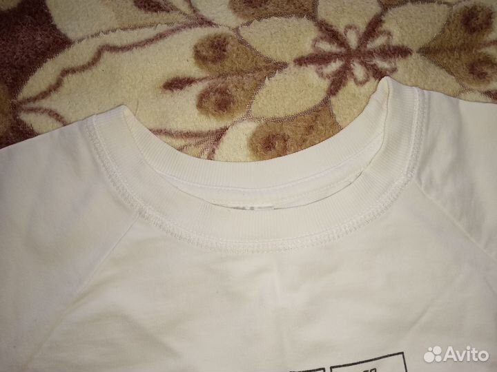 Футболка женская