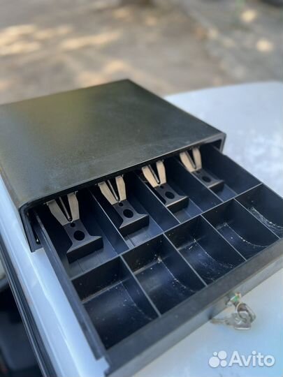 Денежный ящик