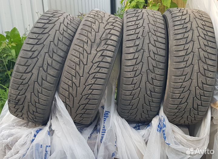 Hankook Winter I'Pike RS W419 215/55 R17