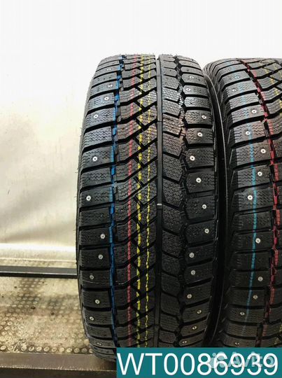 Viatti Brina Nordico V-522 215/60 R16 95T